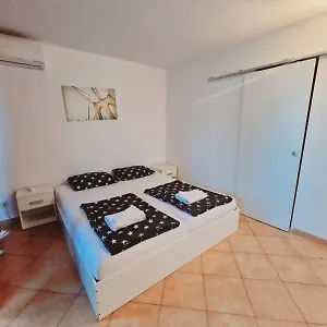 Damian Apartment Pula